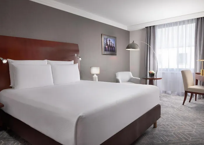 Hilton Old Town Отель Прага