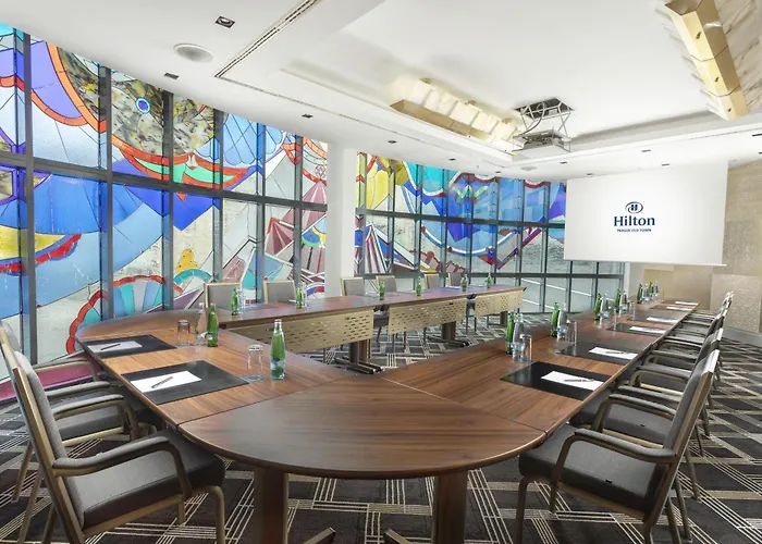Hilton Old Town Отель