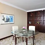Szálloda Hilton Old Town 5*