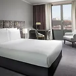 Hilton Old Town 5*
