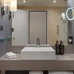 Hilton Old Town 5*