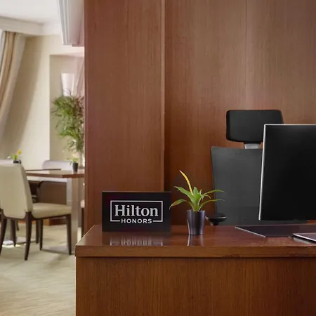 Hilton Old Town Hotel 5*
