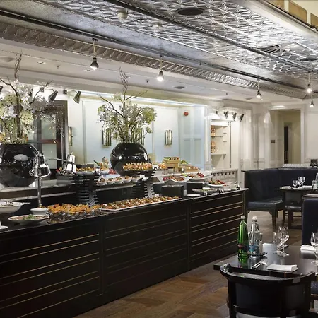 Hotell Hilton Old Town
