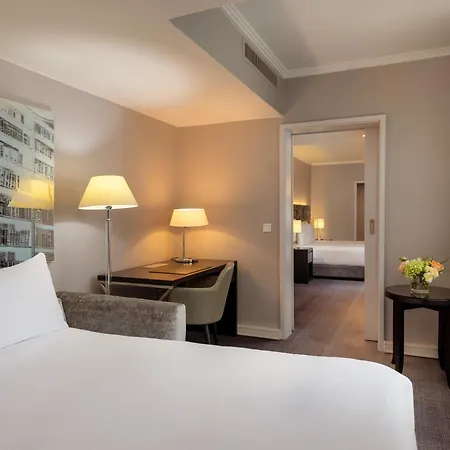 Hilton Old Town Hotel 5*