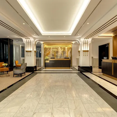 Hilton Old Town Hotel