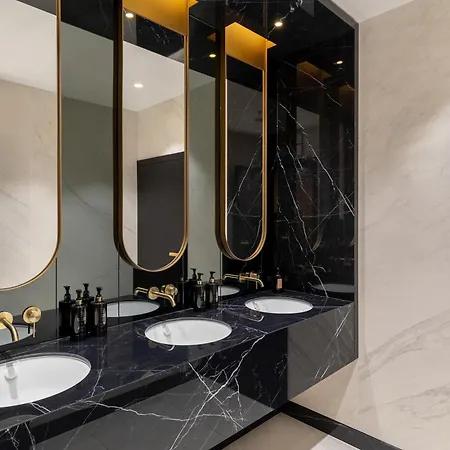 Ξενοδοχείο Hilton Old Town