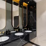 Ξενοδοχείο Hilton Old Town