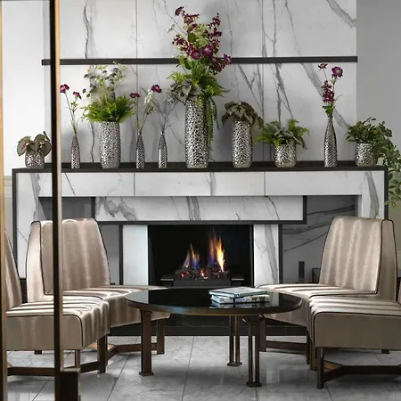 Hilton Old Town Hotel