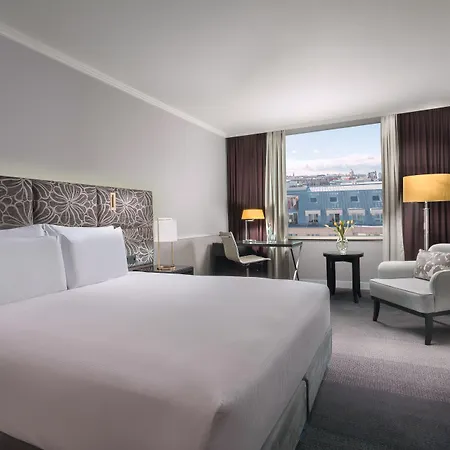 Hilton Old Town 5* Prag