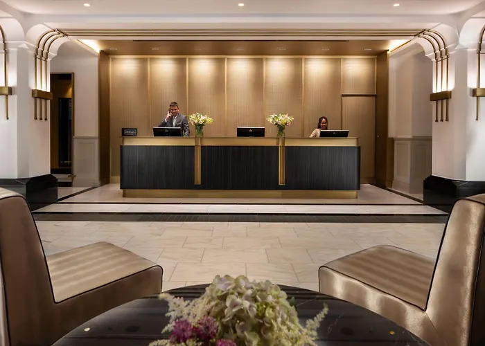 Hilton Old Town 5* Praha