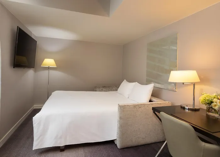 Hilton Old Town Hotel